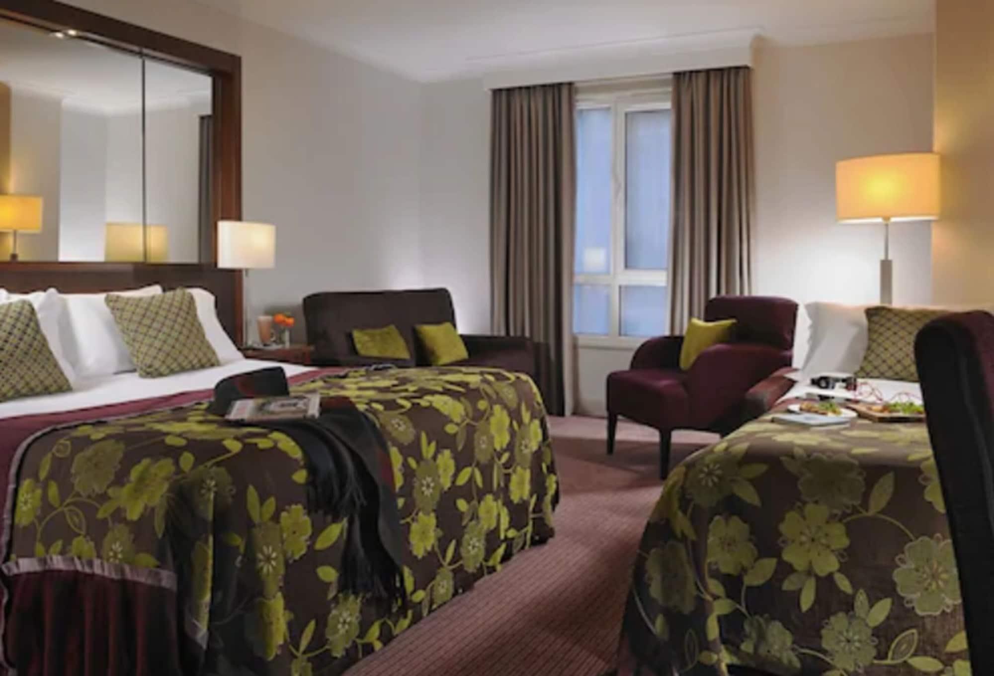 Camden Court Hotel Δουβλίνο Εξωτερικό φωτογραφία