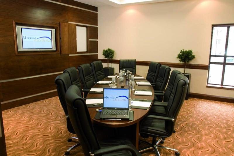 Camden Court Hotel Δουβλίνο Εξωτερικό φωτογραφία